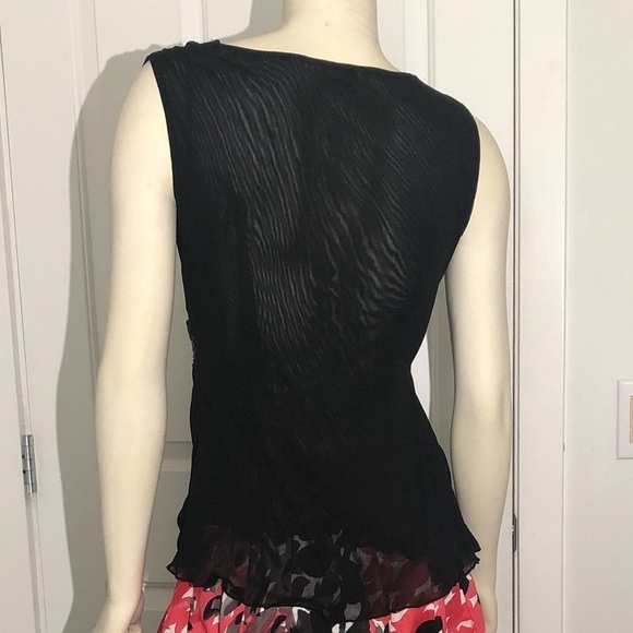 ✨host PICK✨ CHA CHA VENTE Party top! - Picture 3 of 9